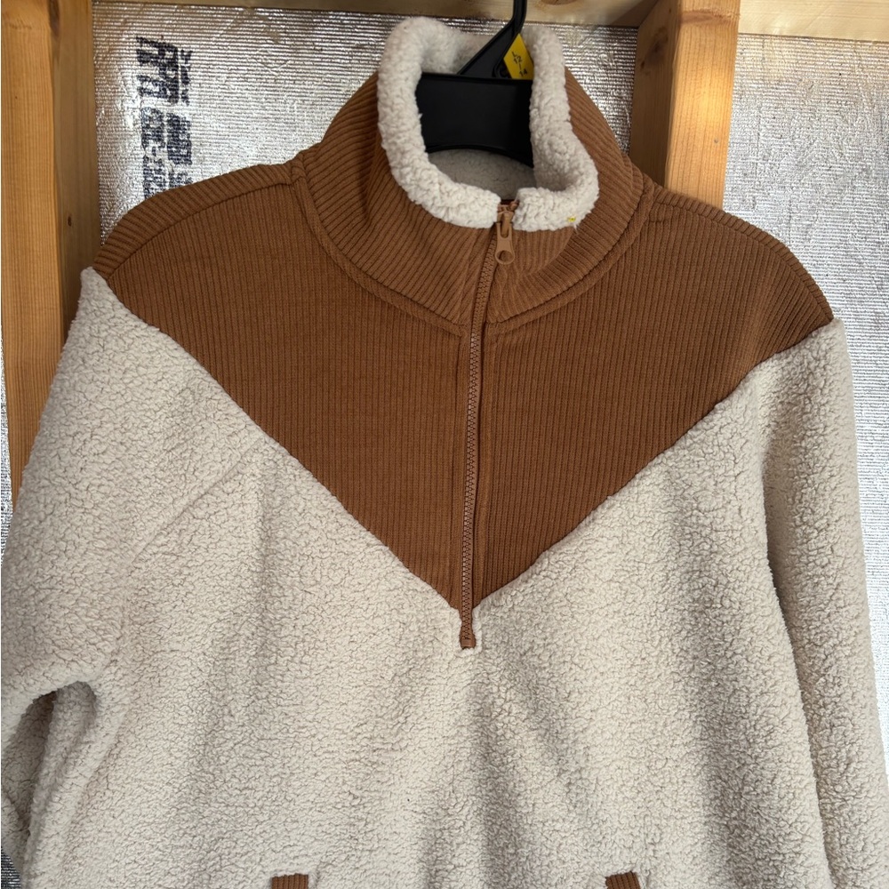 Fleece Pullover